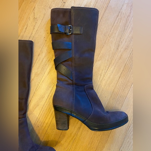 Clarks rich brown nubuck suede lined knee high boots - Picture 2 of 10